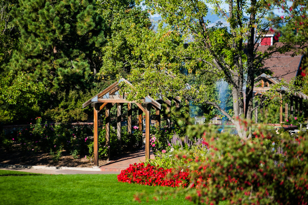 Hudson Gardens Concerts / The Hudson Gardens & Events Center Weddings